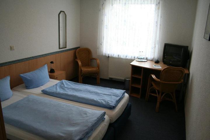 Hotel Zum Grunewald Dinslaken Room photo