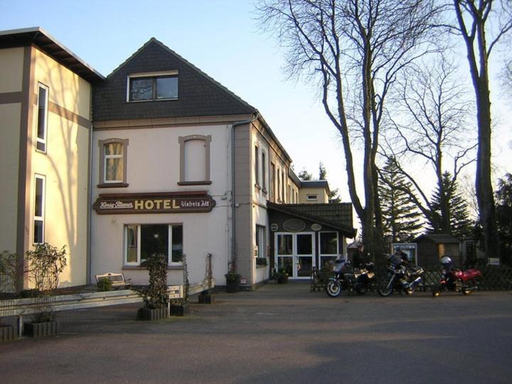 Hotel Zum Grunewald Dinslaken Exterior photo